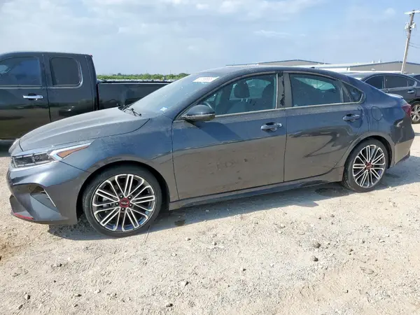 3KPF44AC9NE500980 2022 KIA FORTE - Image 1