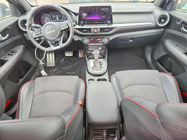 3KPF44AC9PE525574 2023 KIA FORTE - Image 8