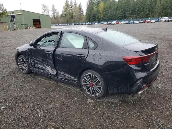 3KPF44AC9PE525588 2023 KIA FORTE - Image 2