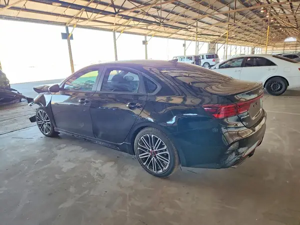 3KPF44AC9PE533058 2023 KIA FORTE - Image 2