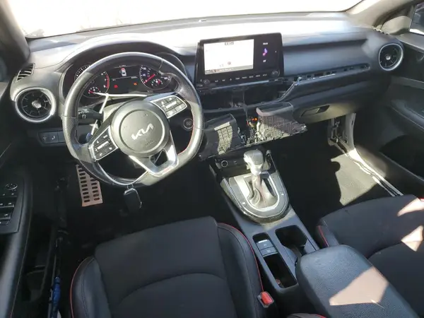 3KPF44AC9PE570613 2023 KIA FORTE - Image 8