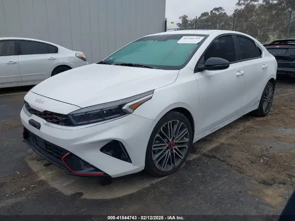 3KPF44AC9PE575097 2023 KIA FORTE - Image 2