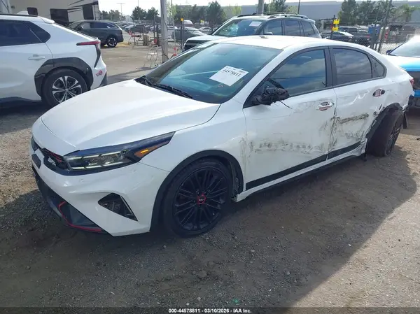 3KPF44AC9PE598623 2023 KIA FORTE - Image 2