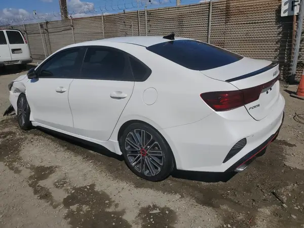 3KPF44AC9PE620121 2023 KIA FORTE - Image 2