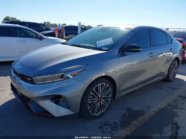 3KPF44AC9PE656312 2023 KIA FORTE - Image 2