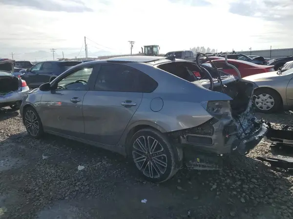 3KPF44AC9RE710338 2024 KIA FORTE - Image 2