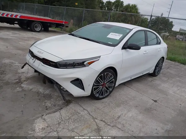 3KPF44AC9RE751357 2024 KIA FORTE - Image 2