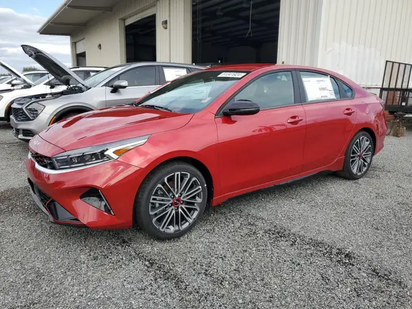 3KPF44AC9RE787596 2024 KIA FORTE - Image 1