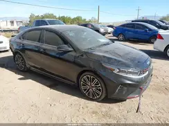 3KPF44AC9RE800184 2024 KIA FORTE