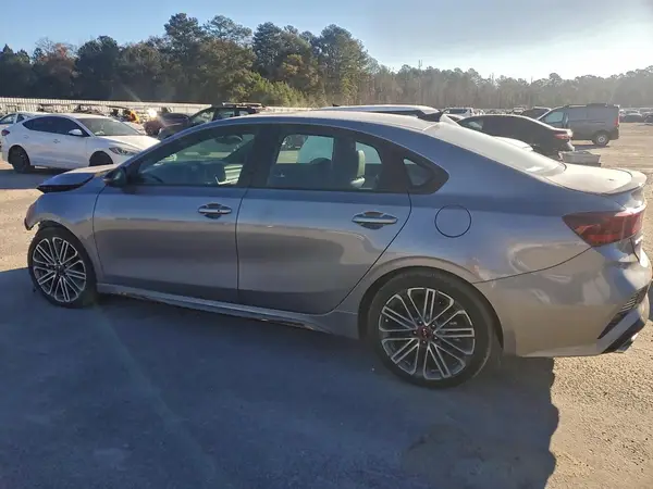 3KPF44AC9RE829670 2024 KIA FORTE - Image 2