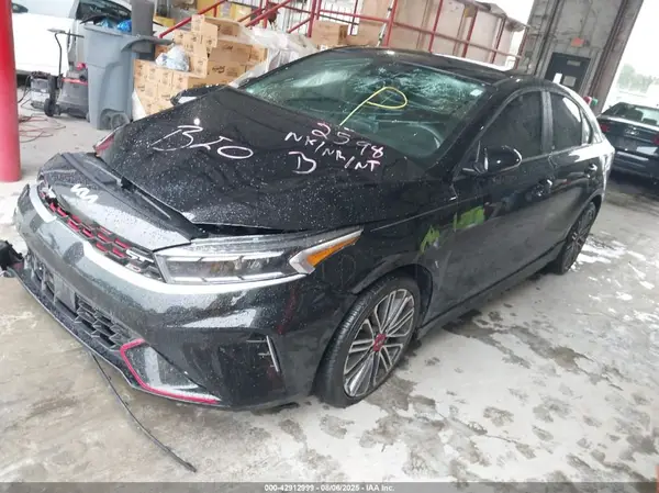 3KPF44AC9RE832598 2024 KIA FORTE - Image 2