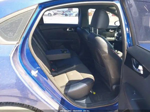 3KPF44ACXME292445 2021 KIA FORTE - Image 8