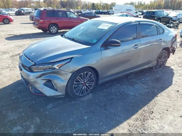 3KPF44ACXNE475118 2022 KIA FORTE - Image 2