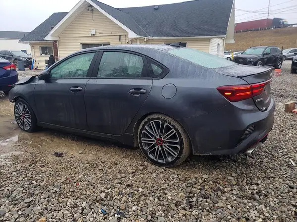 3KPF44ACXNE484045 2022 KIA FORTE - Image 2