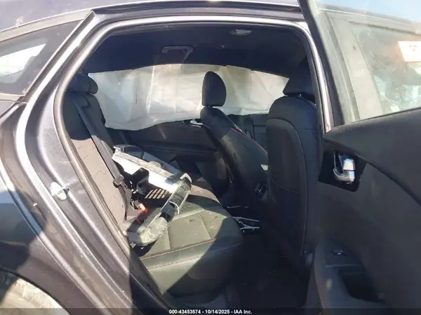 3KPF44ACXNE484966 2022 KIA FORTE - Image 8