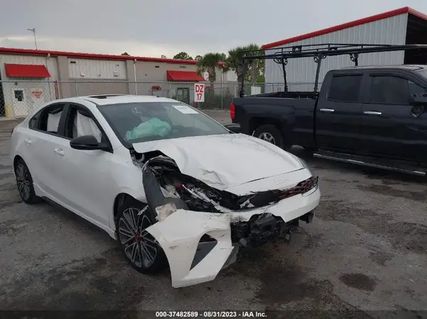 3KPF44ACXNE486748 2022 KIA FORTE - Image 1