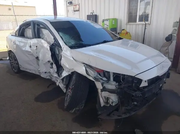 3KPF44ACXNE495479 2022 KIA FORTE - Image 1