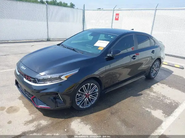 3KPF44ACXPE574525 2023 KIA FORTE - Image 2