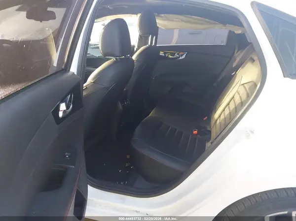 3KPF44ACXPE620161 2023 KIA FORTE - Image 8