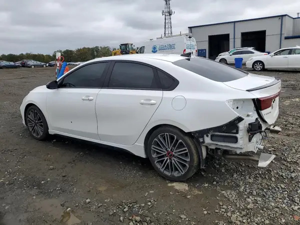 3KPF44ACXPE658294 2023 KIA FORTE - Image 2