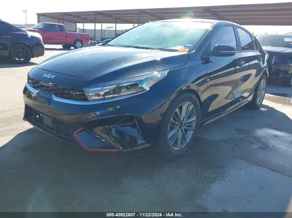 3KPF44ACXRE717251 2024 KIA FORTE - Image 2