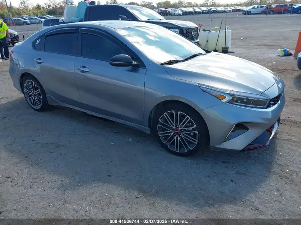 3KPF44ACXRE727939 2024 KIA FORTE - Image 1