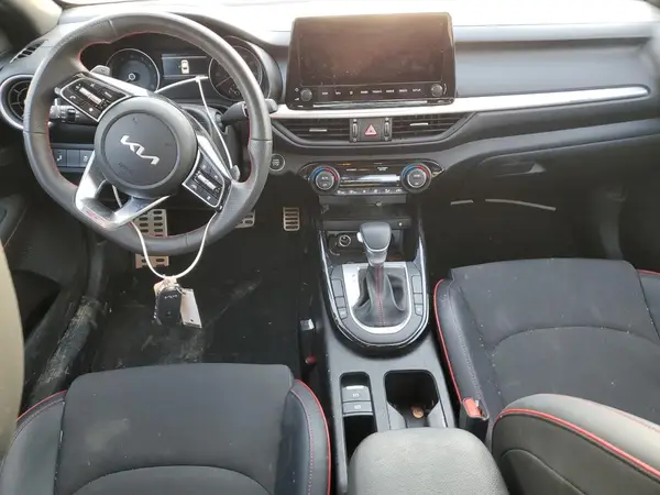 3KPF44ACXRE771214 2024 KIA FORTE - Image 8