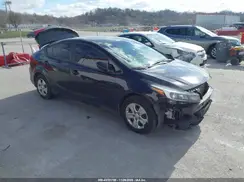 3KPF4A76HE039585 2017 KIA FORTE