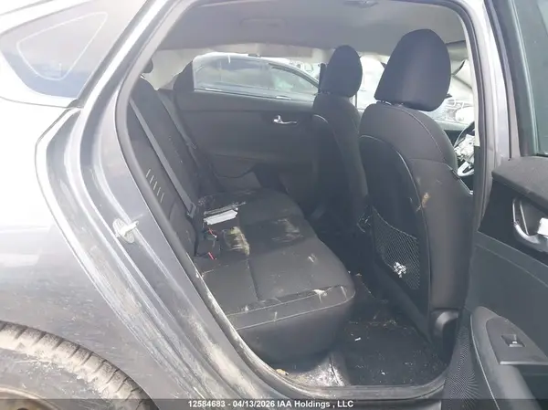 3KPF54AD0KE026094 2019 KIA FORTE - Image 8