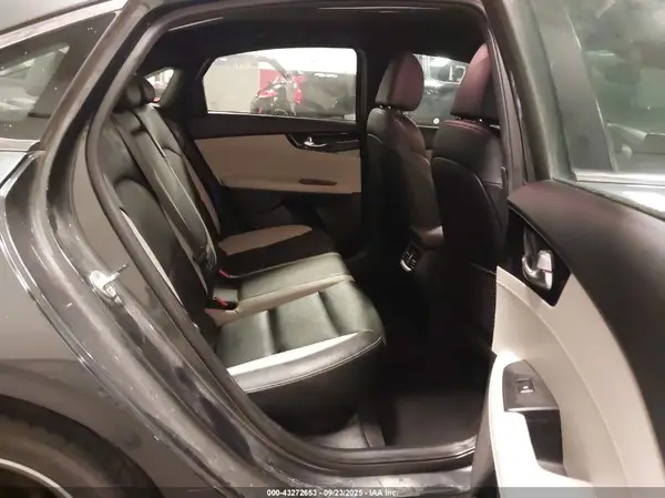 3KPF54AD0KE032719 2019 KIA FORTE - Image 8