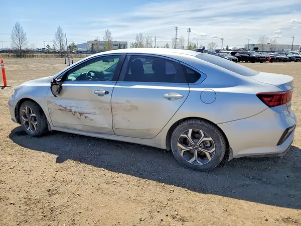 3KPF54AD0KE062156 2019 KIA FORTE - Image 2