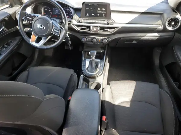 3KPF54AD0KE111663 2019 KIA FORTE - Image 8