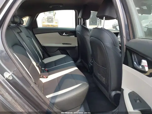 3KPF54AD0KE128530 2019 KIA FORTE - Image 8