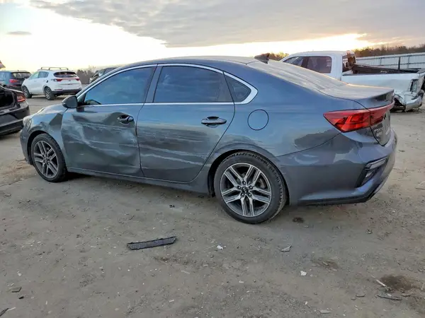 3KPF54AD0LE185411 2020 KIA FORTE - Image 2
