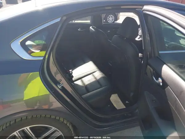 3KPF54AD0ME323613 2021 KIA FORTE - Image 8