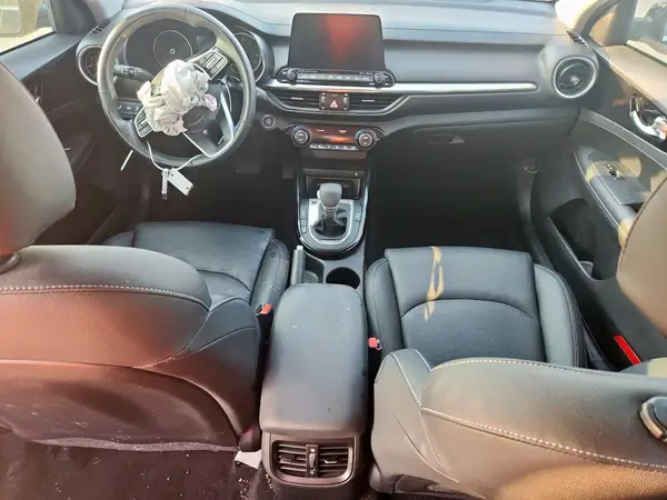 3KPF54AD0ME352318 2021 KIA FORTE - Image 8