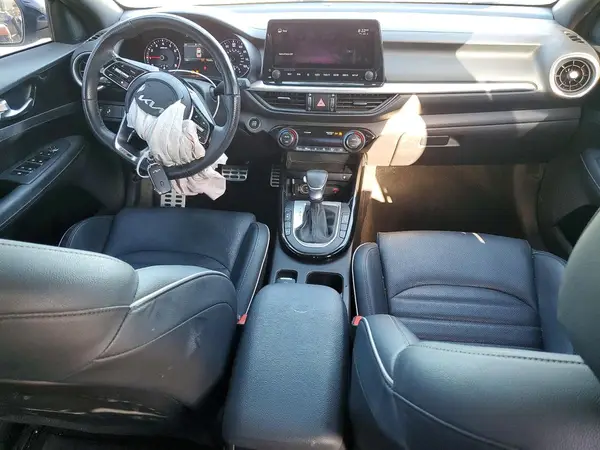 3KPF54AD0NE424541 2022 KIA FORTE - Image 8