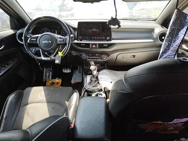 3KPF54AD0NE432638 2022 KIA FORTE - Image 8