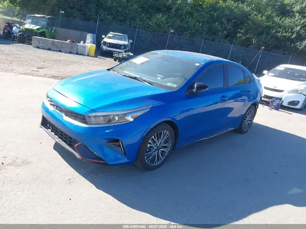 3KPF54AD0NE434695 2022 KIA FORTE - Image 2