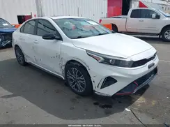 3KPF54AD0NE440299 2022 KIA FORTE