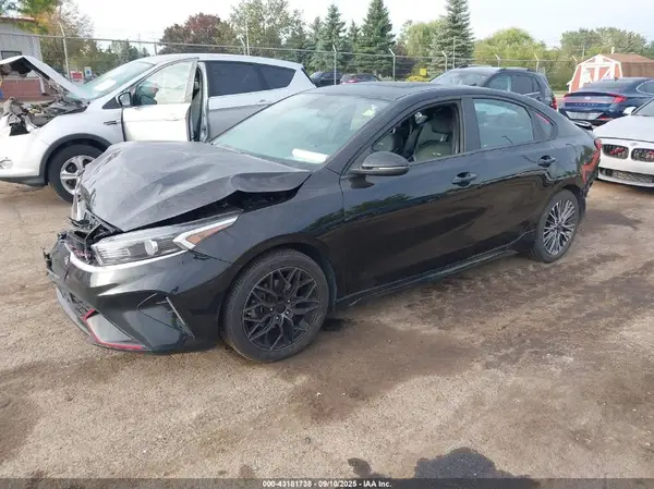 3KPF54AD0NE440531 2022 KIA FORTE - Image 2