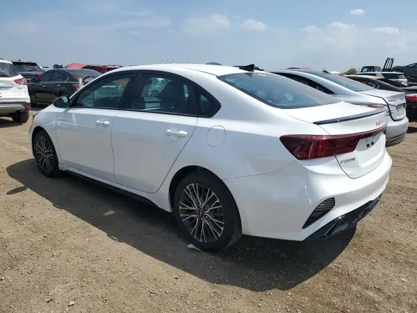 3KPF54AD0NE441002 2022 KIA FORTE - Image 2