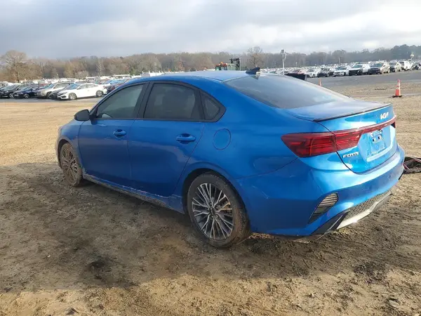 3KPF54AD0NE448984 2022 KIA FORTE - Image 2