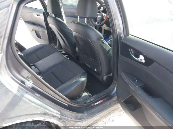 3KPF54AD0NE450721 2022 KIA FORTE - Image 8