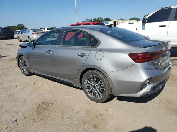 3KPF54AD0NE452517 2022 KIA FORTE - Image 2