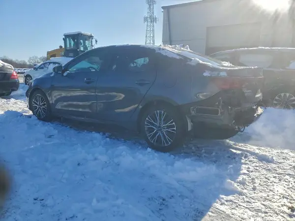 3KPF54AD0NE469656 2022 KIA FORTE - Image 2