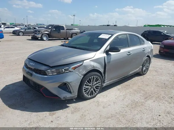 3KPF54AD0NE474288 2022 KIA FORTE - Image 2