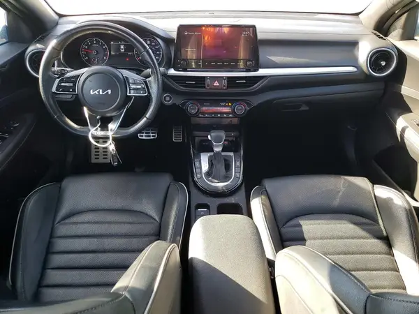 3KPF54AD0NE479037 2022 KIA FORTE - Image 8
