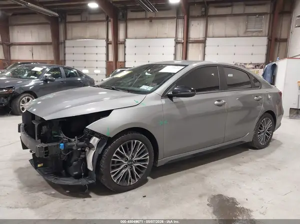 3KPF54AD0NE483685 2022 KIA FORTE - Image 2