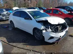 3KPF54AD0NE494315 2022 KIA FORTE